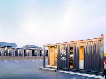 hotel r9 the yard isezaki