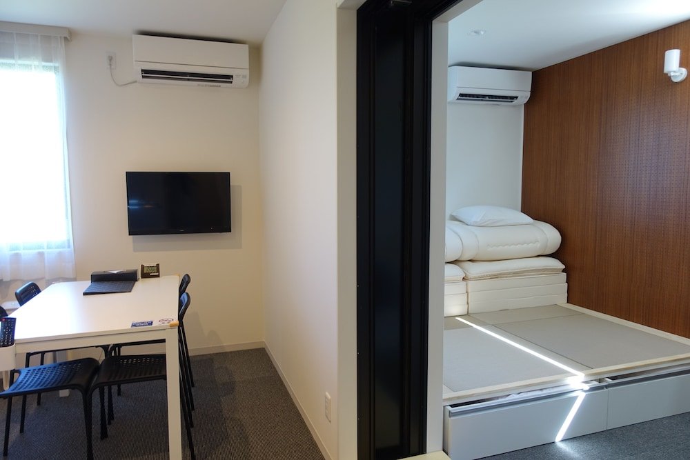 hotel r9 the yard isumi