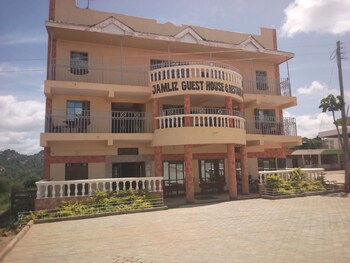 Jamliz Hotel,,2.5 star