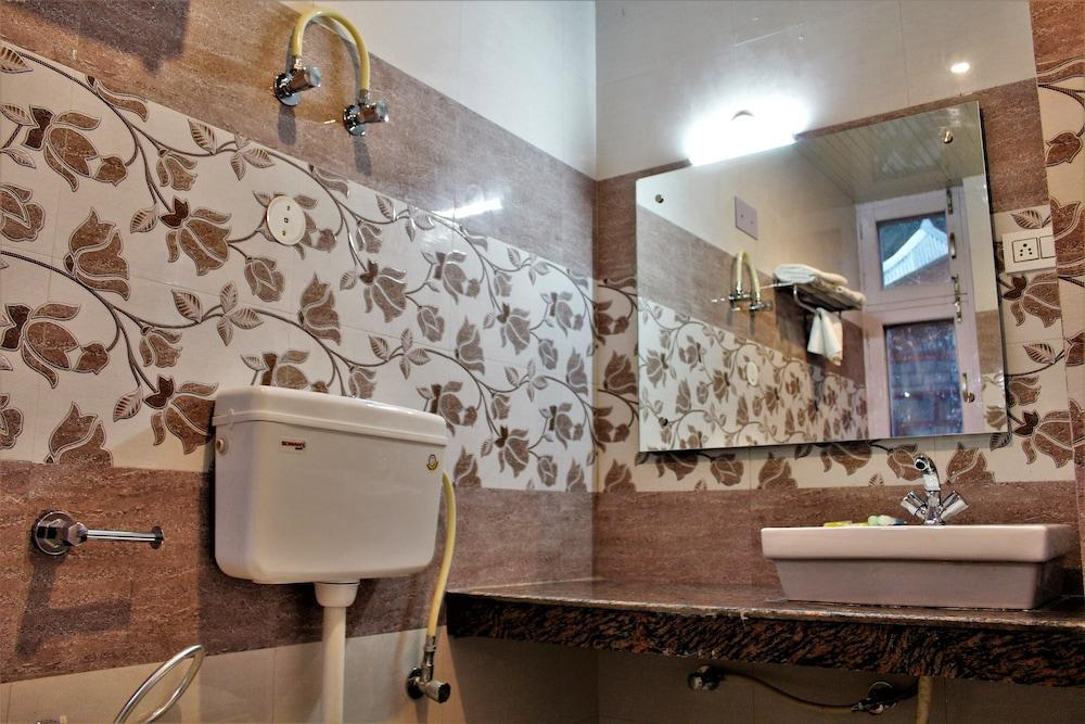 nirvana premium by yoyos world