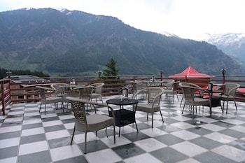 Nirvana Premium By Yoyos World,Hadimba Temple Rd, Near Dps School, Siyal, Manali, Himachal Pradesh 175131,2 star