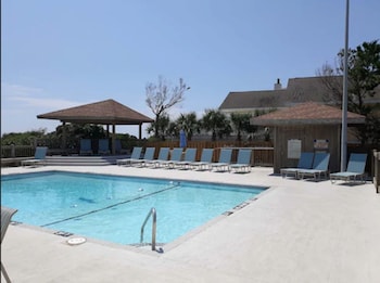 Surf Suites,Wrightsville Beach>>Wilmington,2.5 star