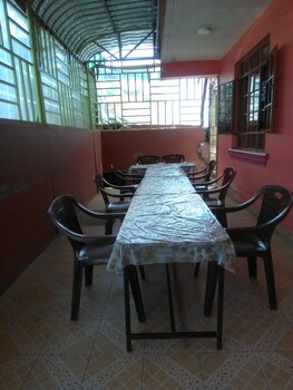 Veroanto Hotel,,2.5 star