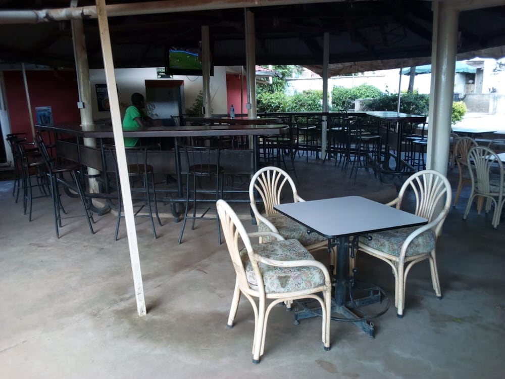 kiembeni resort
