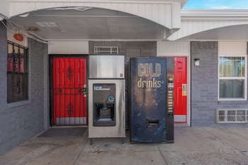 Ankur Inn Motel,,2.5 star