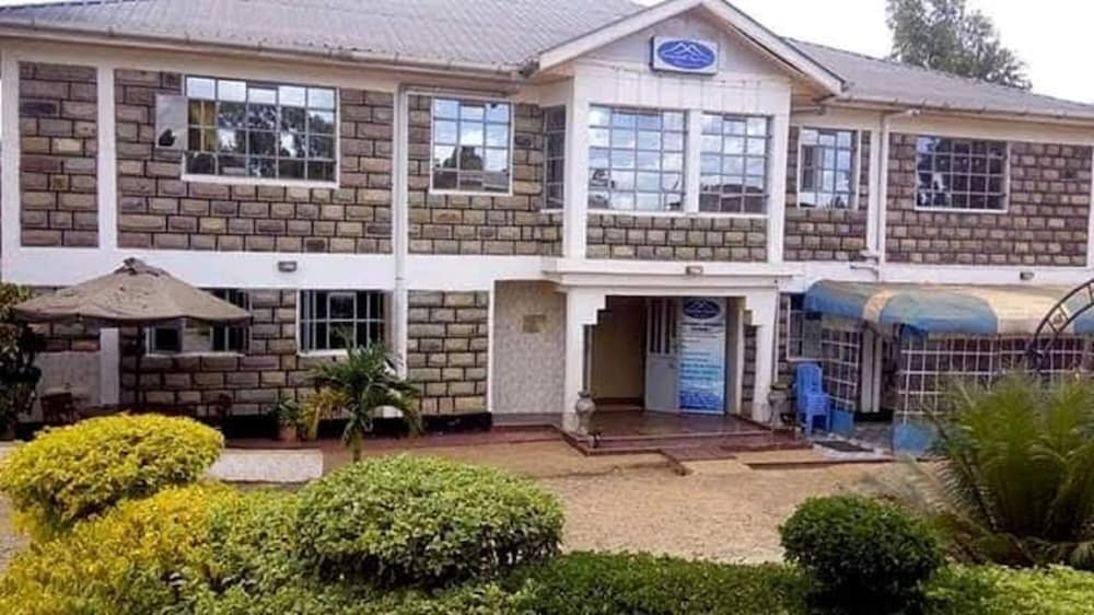 downhill springs resort