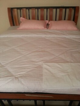 downhill springs resort