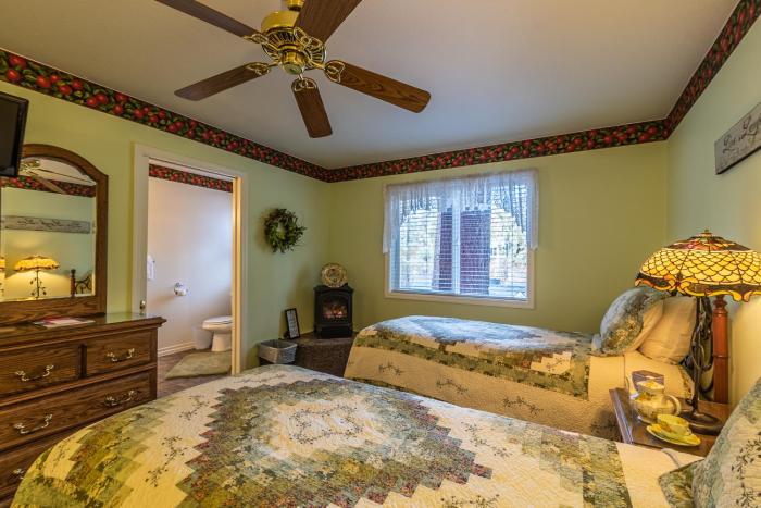apples bed and breakfast