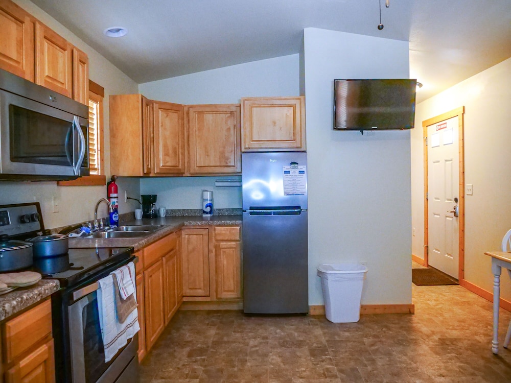 custom touch village midland