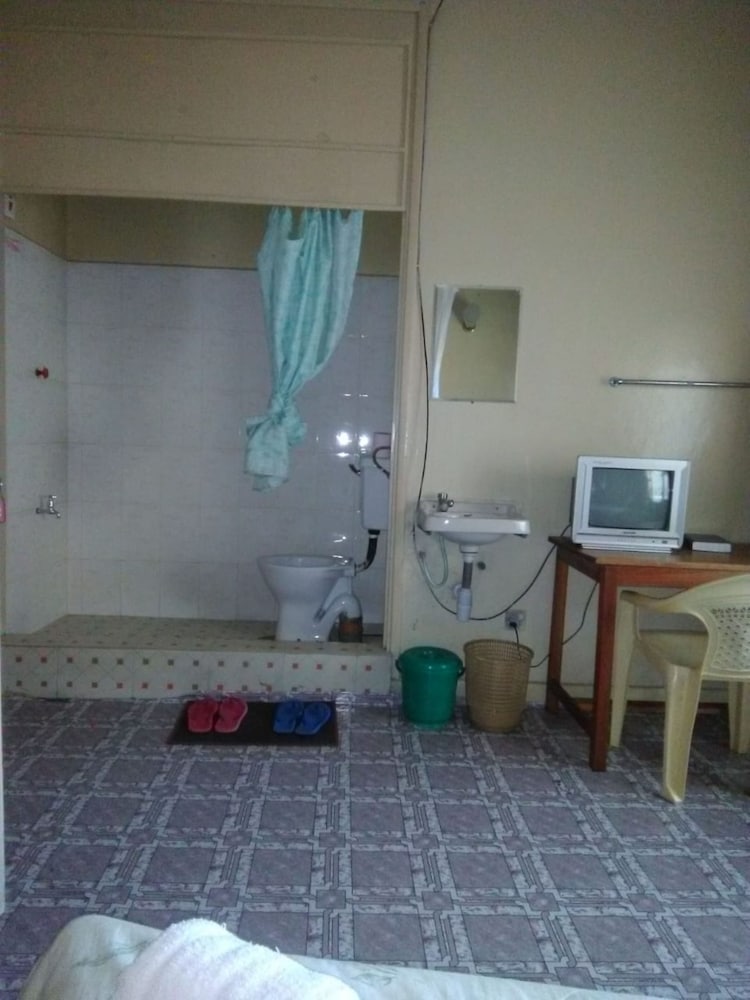 magline conference and guest house