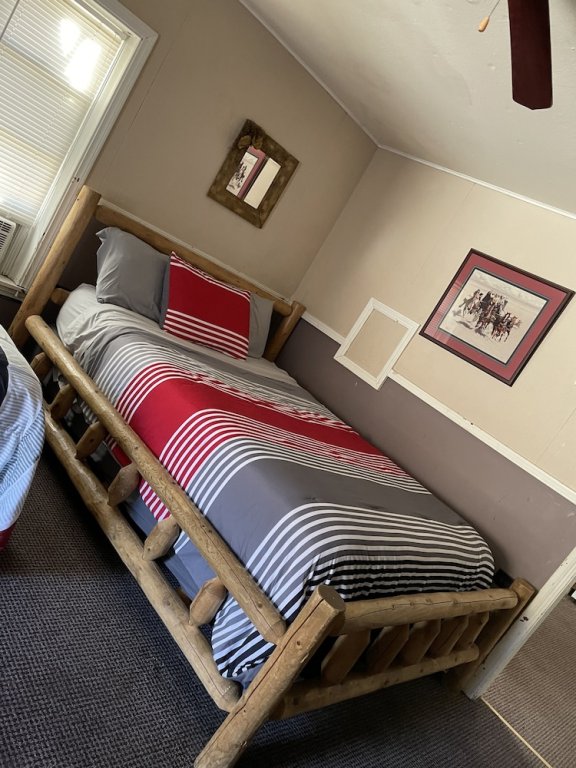 cedarvale cabins at turner falls