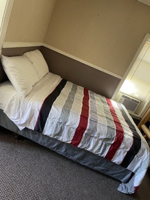 cedarvale cabins at turner falls