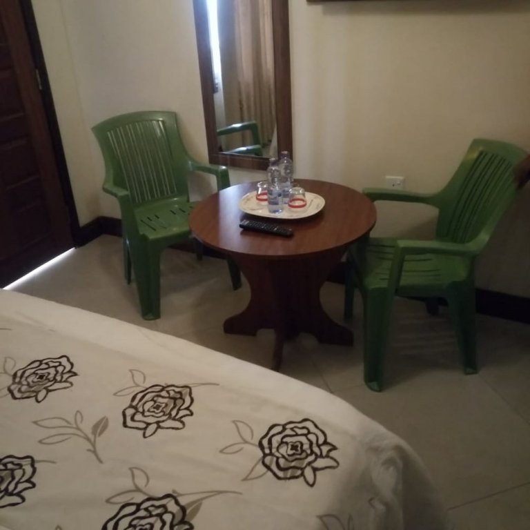 skyline hotel and suites