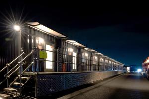 hotel r9 the yard ota