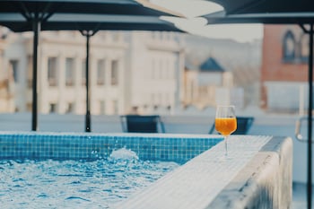 aquitania home suites