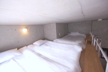 laffitte tokyo