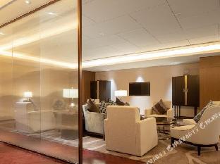 wuhan optics valley convention hotel