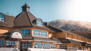 Grong Hotell,,3.5 star