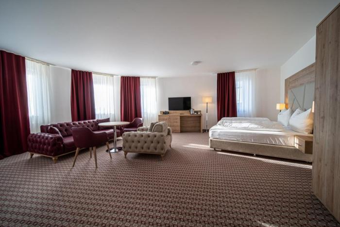 ee hotel