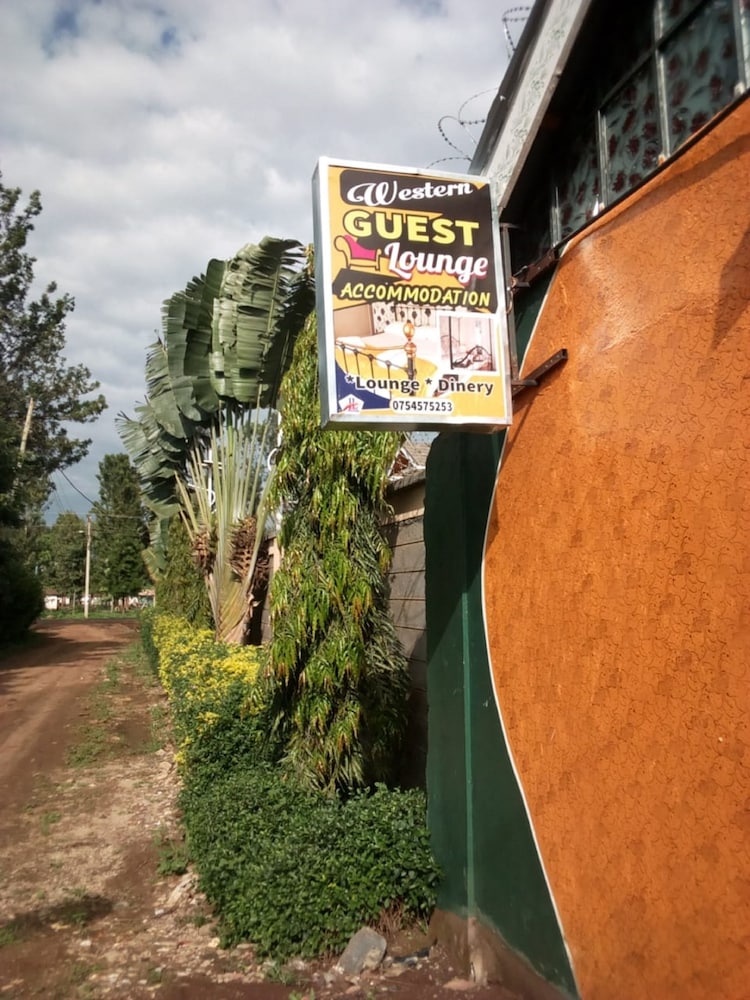 western guest lodge