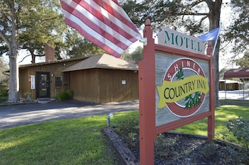 Shiner Country Inn,Lavaca>>Columbus,2 star