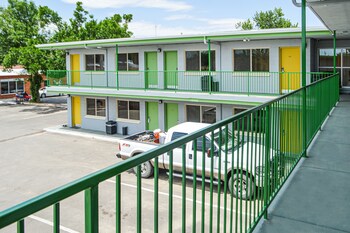 greeley university inn