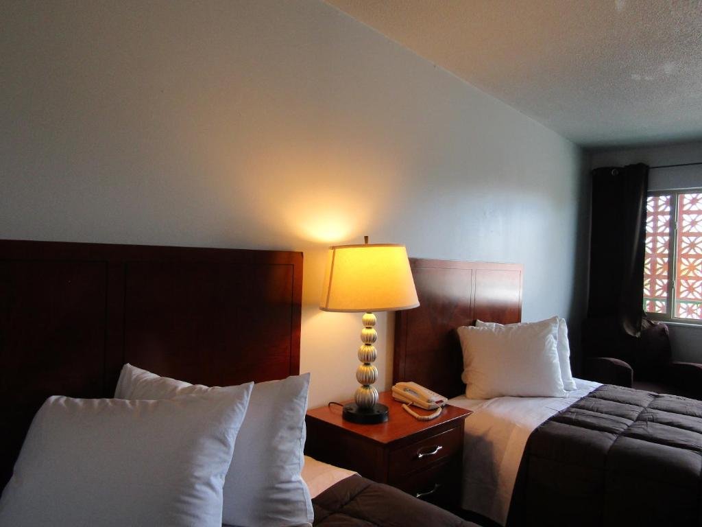 greeley university inn