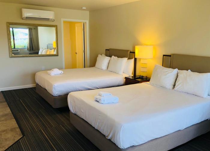 moonlight beach motel