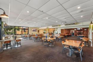 Imperial Hotel Singleton,,2 star