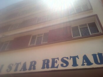 nyeri star rest and lodge