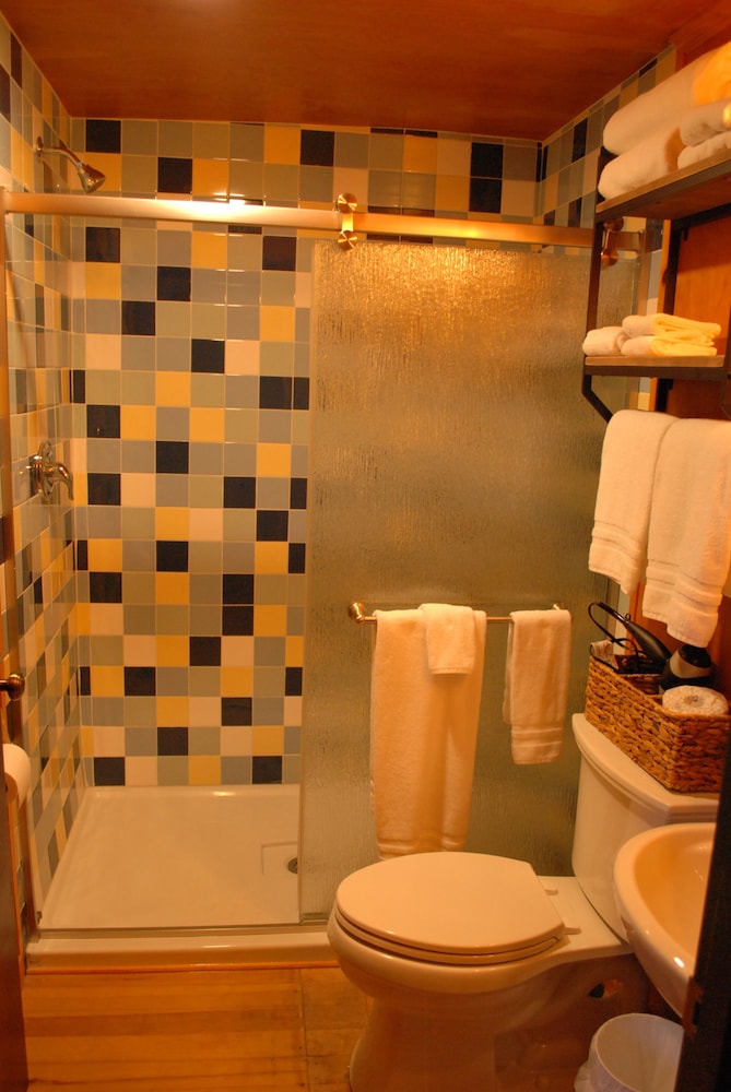 anchor inn resort