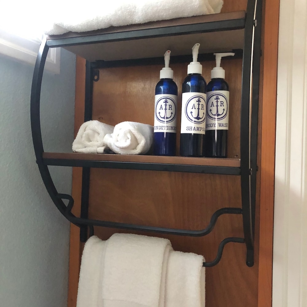 anchor inn resort