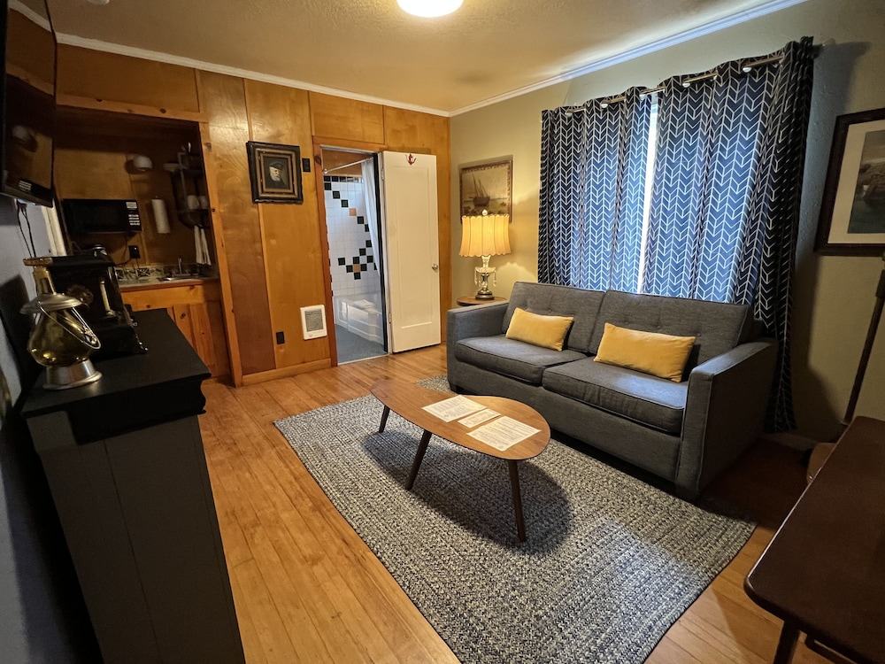 anchor inn resort