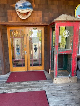 anchor inn resort
