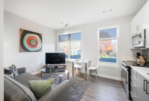 global luxury suites east boston