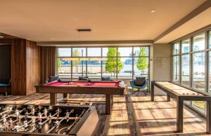 global luxury suites east boston