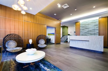 global luxury suites east boston