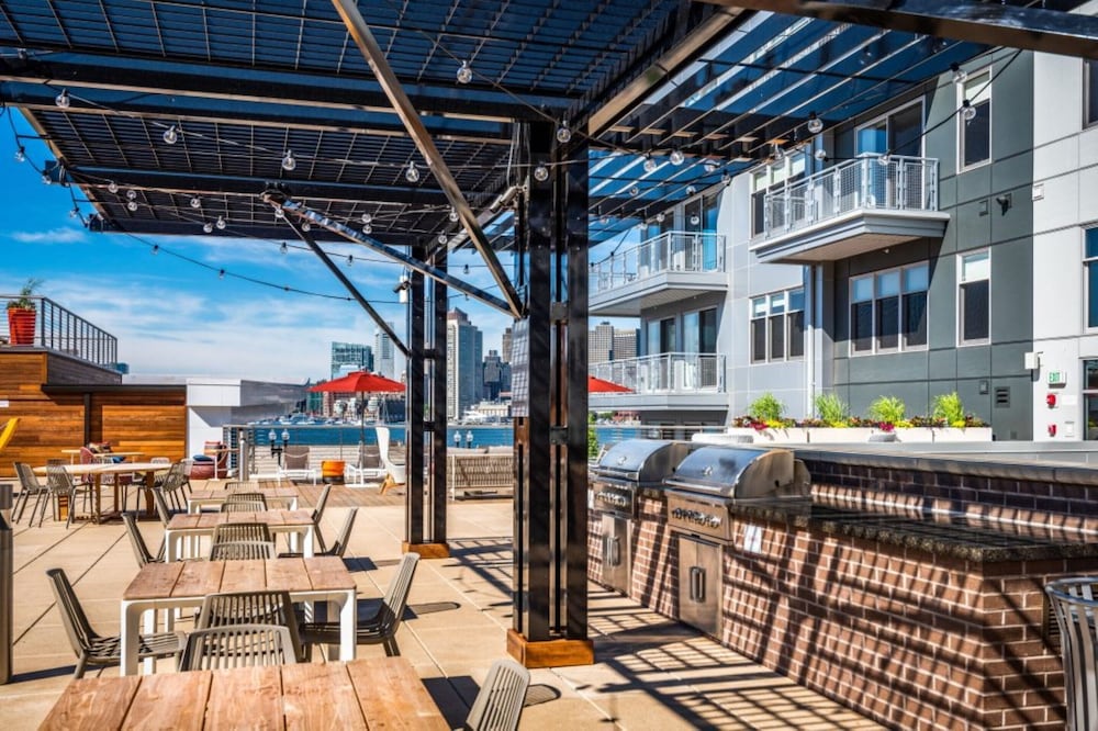 global luxury suites east boston
