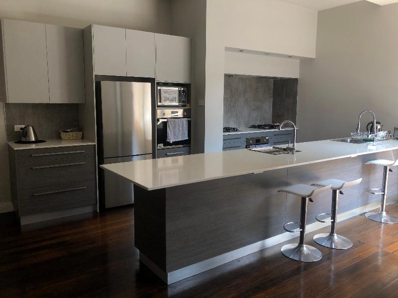 alloggio studios on king