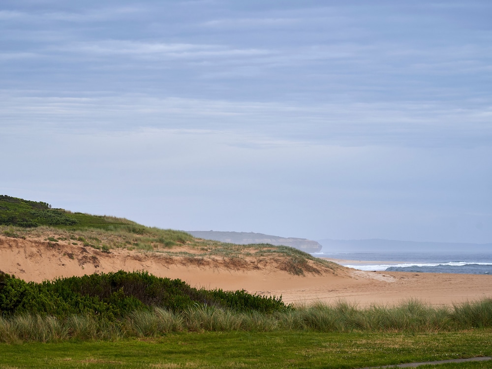 peterborough house and motel