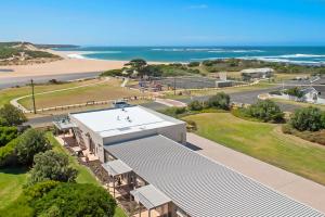 peterborough house and motel