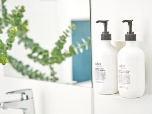 peterborough house and motel