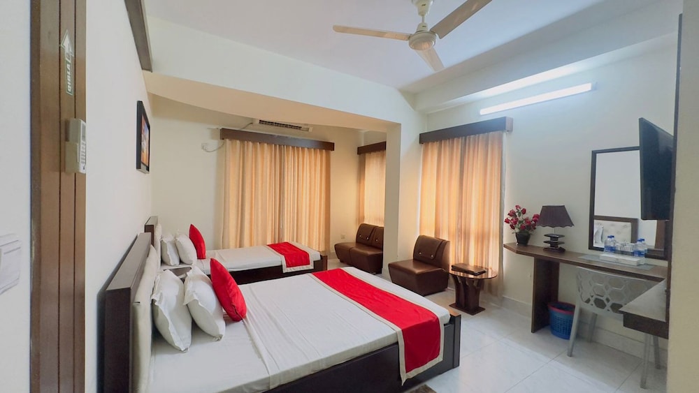 hotel grand circle inn