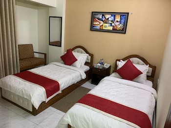 hotel grand circle inn