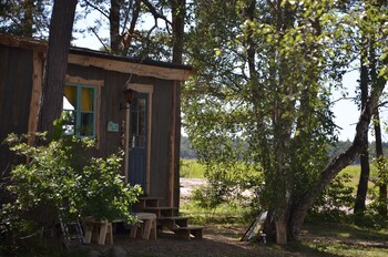 fide aventyrsby and camping