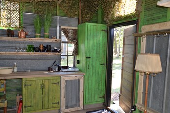 fide aventyrsby and camping