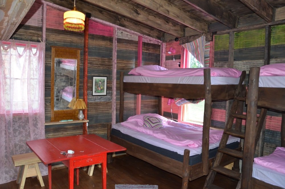 fide aventyrsby and camping