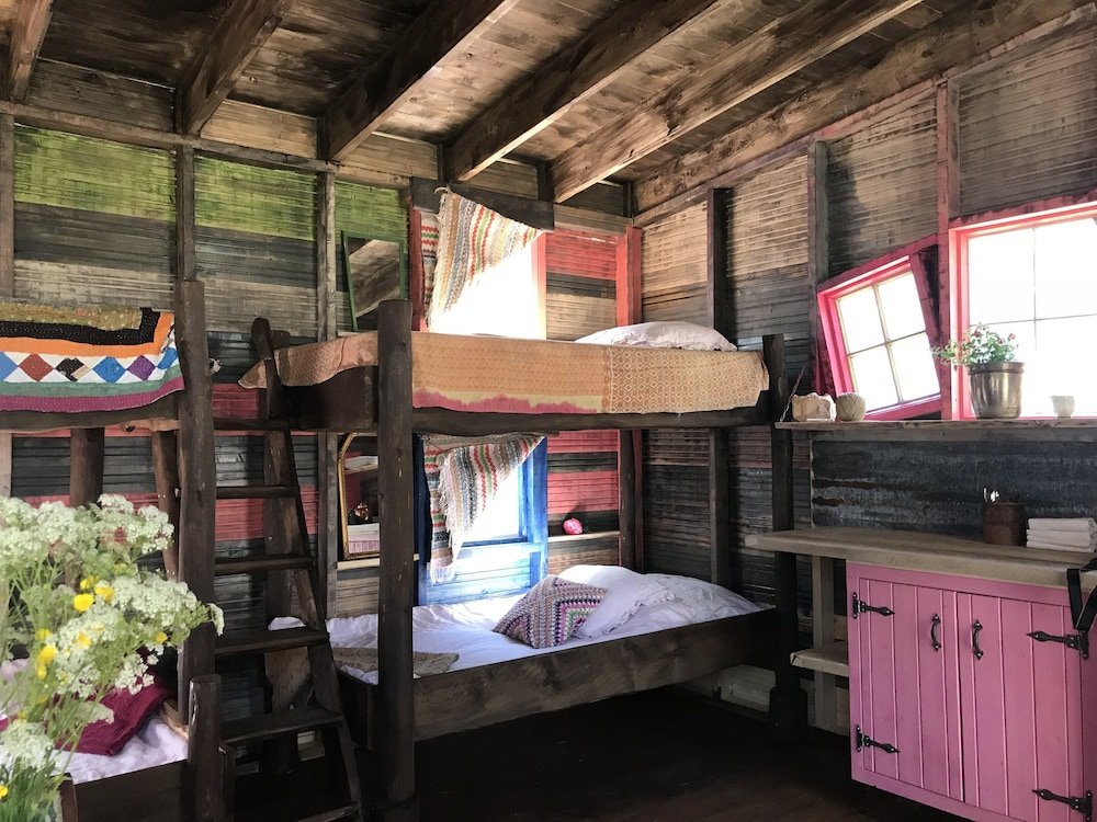 fide aventyrsby and camping