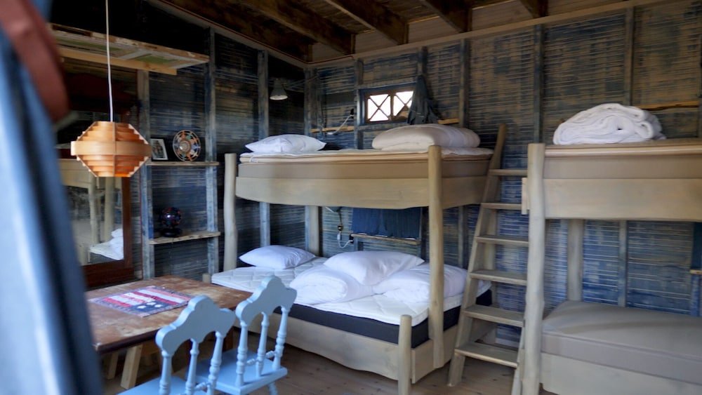 fide aventyrsby and camping