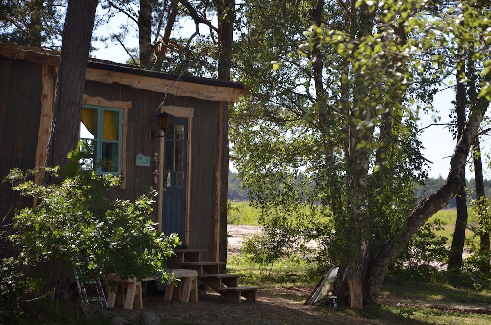 fide aventyrsby and camping